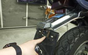 YAMAHA FZX750 1990 3XF