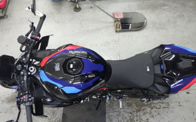 BMW M1000R 2023