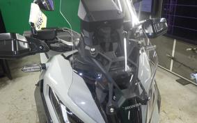 HONDA X-ADV 750 2024