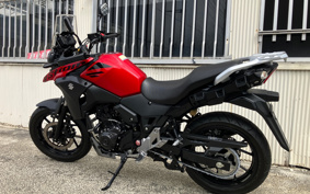 SUZUKI STROM 250 DS11A