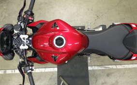 TRIUMPH STREET TRIPLE RS 2025