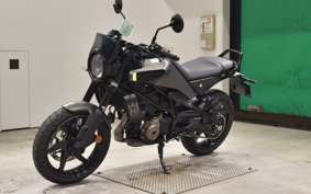 HUSQVARNA SVARTPILEN 250