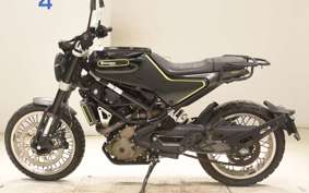 HUSQVARNA SVARTPILEN 401 2019