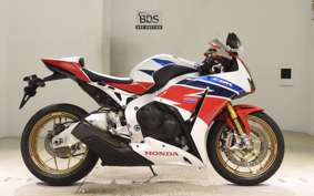 HONDA CBR1000RR SPECIAL EDITION 2014 SC59