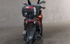 YAMAHA TRICITY 125 SE82J