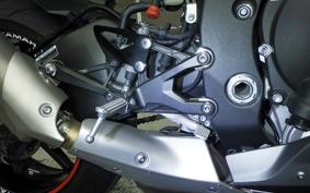 YAMAHA YZF-R1 2019