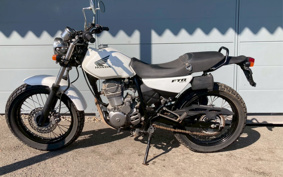 HONDA FTR223 MC34