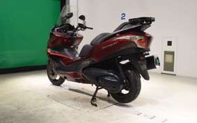 HONDA SILVER WING 400 GT Type 2013 NF03