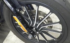 HARLEY XL883N 2013