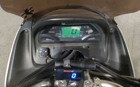 YAMAHA MAJESTY 125 SE27