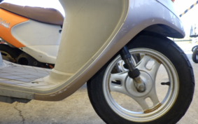 SUZUKI LET's 4 Basket CA43A