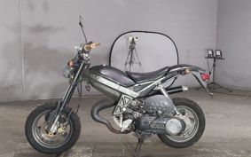 SUZUKI STREET MAGIC CA1LA