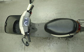 YAMAHA JOG POCHE 2019 SA08J