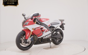 YAMAHA YZF-R7 2000