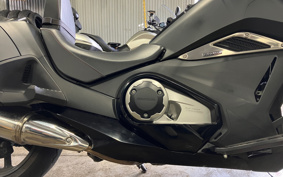 HONDA NM4 VULTUS -02 2014 RC82