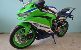KAWASAKI ZX-4RR 40TH 2024 ZX400P