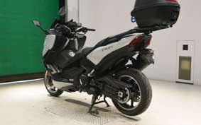 YAMAHA T-MAX 530 DX 2019 SJ15J