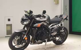 TRIUMPH STREET TRIPLE RS