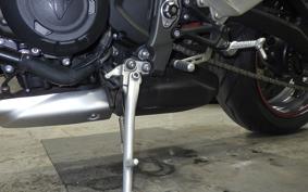 TRIUMPH STREET TRIPLE R 2021