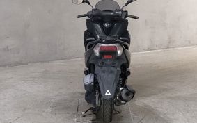 YAMAHA TRICITY 125 SE82J