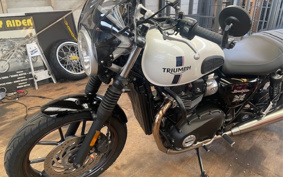 TRIUMPH STREET TWIN 2018 DAD74G