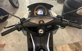 YAMAHA N-MAX SE86J