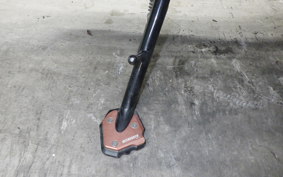 SUZUKI Vｽﾄﾛｰﾑ250A 1999