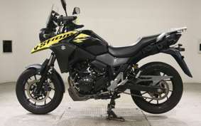 SUZUKI Vｽﾄﾛｰﾑ250A