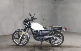 YAMAHA YB125SP PCJL