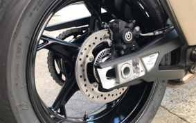 BMW S1000R 2024 0E51