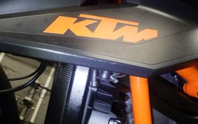 KTM 1290 SUPER DUKE R 2021