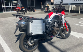 HONDA CRF1000L AFRICA TWIN 2016 SD04