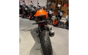 KTM 1390 SUPER DUKE R EVO V3940