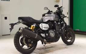 YAMAHA XJR1300 C 2017