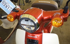 HONDA C110 SUPER CUB JA59