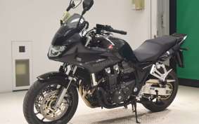 HONDA CB1300SB SUPER BOLDOR 2025 SC54