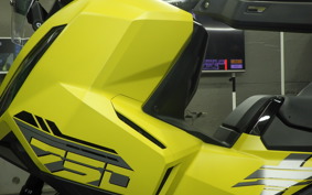 HONDA X-ADV 750 2025 RH21