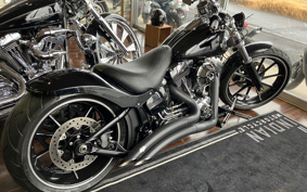 HARLEY FXSB BREAKOUT 2015 BF5