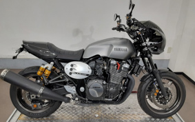 YAMAHA XJR1300 C 2016 RP19