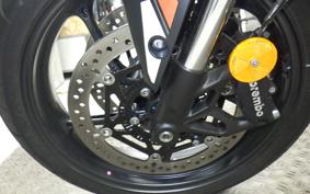 TRIUMPH STREET TRIPLE R 2026