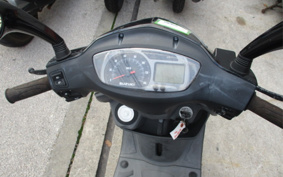 SUZUKI GSR125 UTD46
