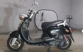 YAMAHA VINO 125 SE24