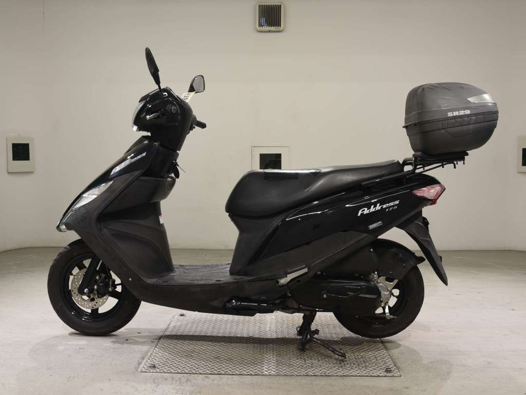 Фото Suzuki ADDRESS V125 2022 с японского аукциона