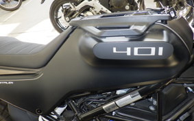 HUSQVARNA SVARTPILEN 401 2023