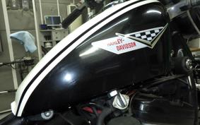 HARLEY XLH883 2001
