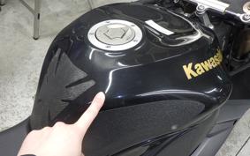 KAWASAKI ZX 10 NINJA R 2011