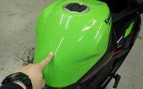 KAWASAKI ZX-25R 2015 ZX250E