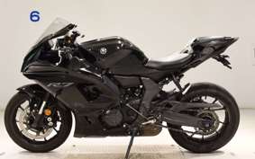 YAMAHA YZF-R7 2024 RM39J