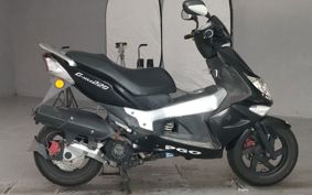 PGO G-MAX220 ..