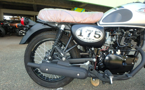 KAWASAKI W175 SE BJ175A